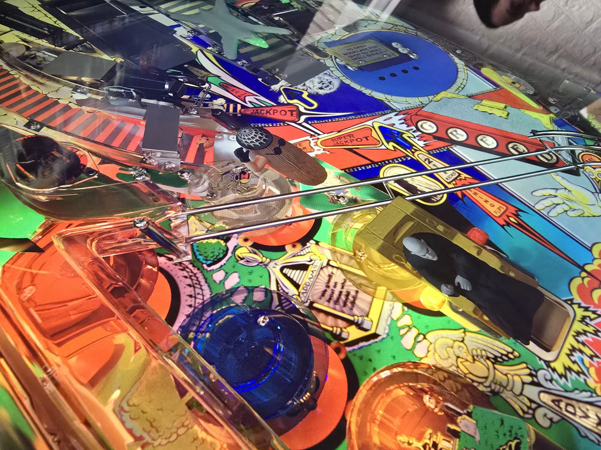 Pinball Virtual 4K 27.5" con PC Ryzen 7, GTX1060, 1800+ Juegos, DMD 7", Backglass 19", DOF con Solenoides, Shaker, PinUp Popper, Arcade con Trackball y Joystick