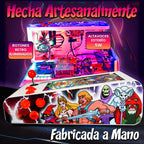 Pinball Virtual en Acero con 13.3” 1080p Playield, PC Intel N5105 con 8GB RAM y 128GB M2, 12 Botones Arcade retroiluminados, Frontend PinballX, VPX y VP9 (MiniPinball Curvo Metálico He-man Blanco)